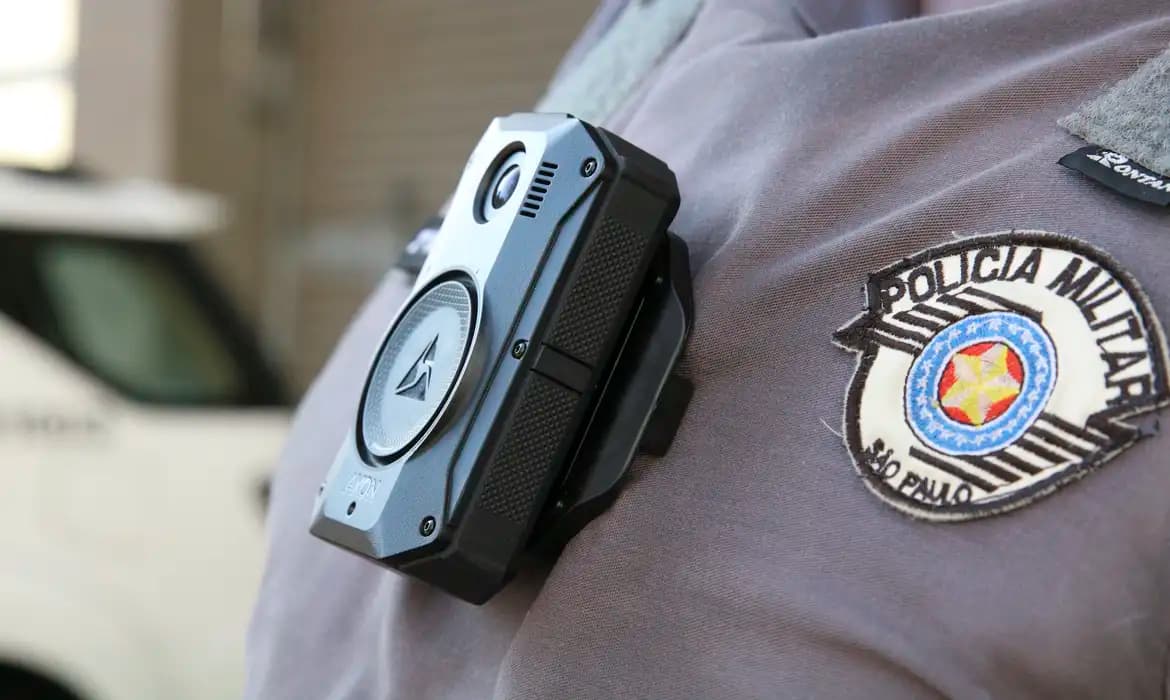 Congresso travou regulação de câmeras corporais enquanto letalidade policial batia recorde