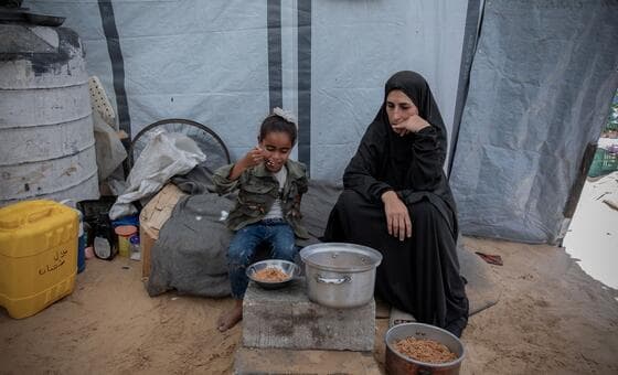 Após conflito em Gaza, mulheres são obrigadas a assumir sustento do lar